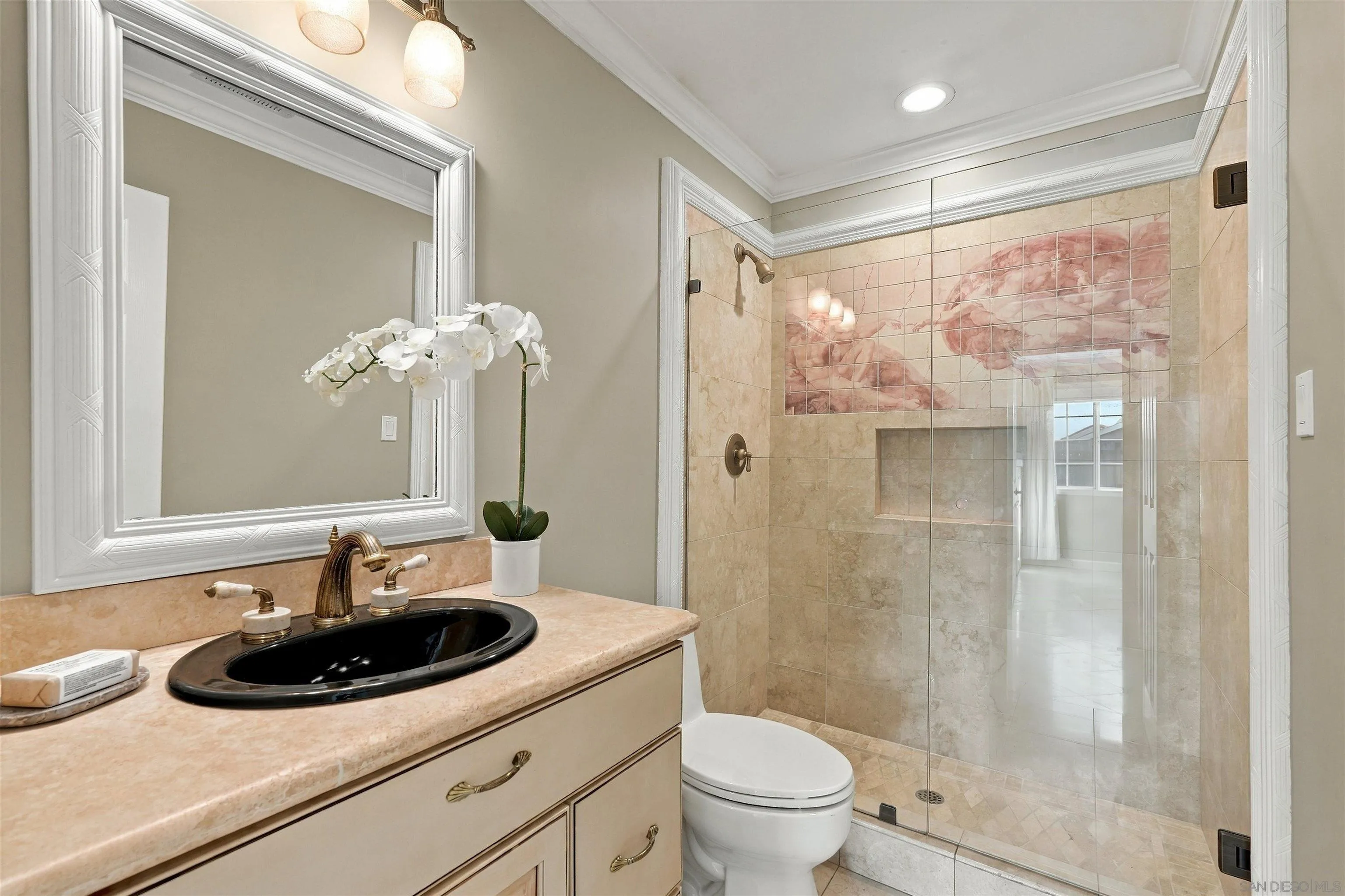 https://cdn.realtyfeed.com/cdn/127/260023349/1a69fa61f3344b340d2f62d4f749d09e.webp