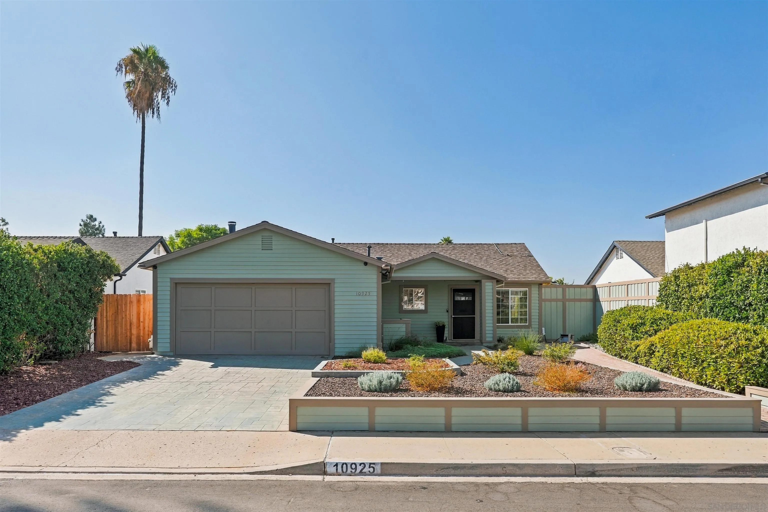 https://cdn.realtyfeed.com/cdn/127/260023349/aa52b726678e71d5593b6af83d652cef.webp