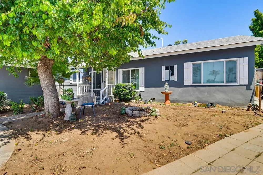 121 S Stephanie Lane, El Cajon, CA 92019 - Photo 4 of 31, El Cajon, CA