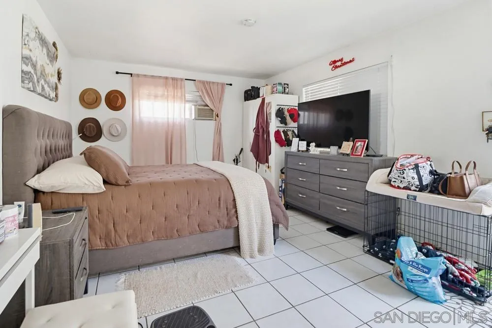 https://cdn.realtyfeed.com/cdn/127/260023350/61c6a0c7c73ef91bc533819adf8f1381.webp