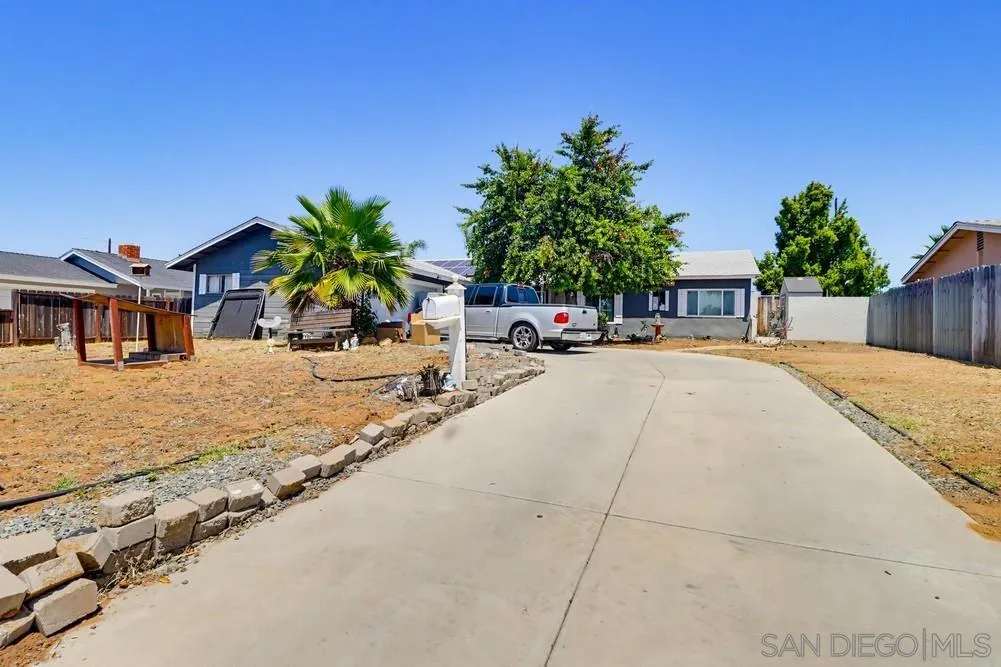 121 S Stephanie Lane, El Cajon, CA 92019 - Photo 2 of 31, El Cajon, CA