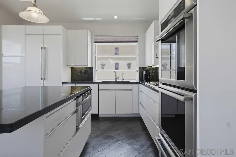 https://cdn.realtyfeed.com/cdn/127/260023353/d36abb88f4f17d3ee332ac0fec275319.webp