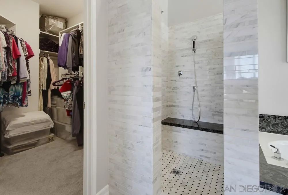 https://cdn.realtyfeed.com/cdn/127/260023353/de2c0dbd7c47b1f9e7ef0264f6558ee8.webp