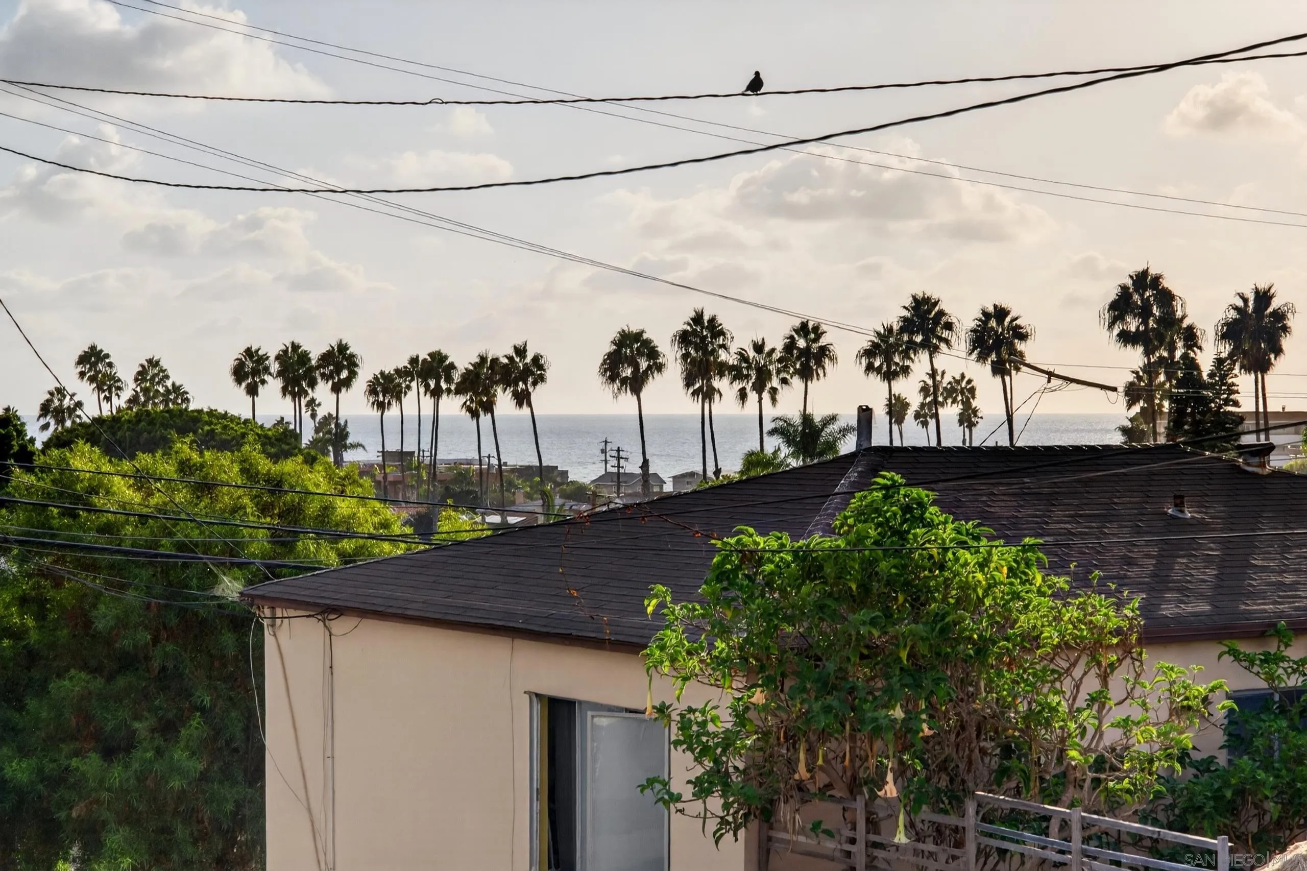 https://cdn.realtyfeed.com/cdn/127/260023355/d3d46a0be8fc3c93d7c9b893a0942b8a.webp