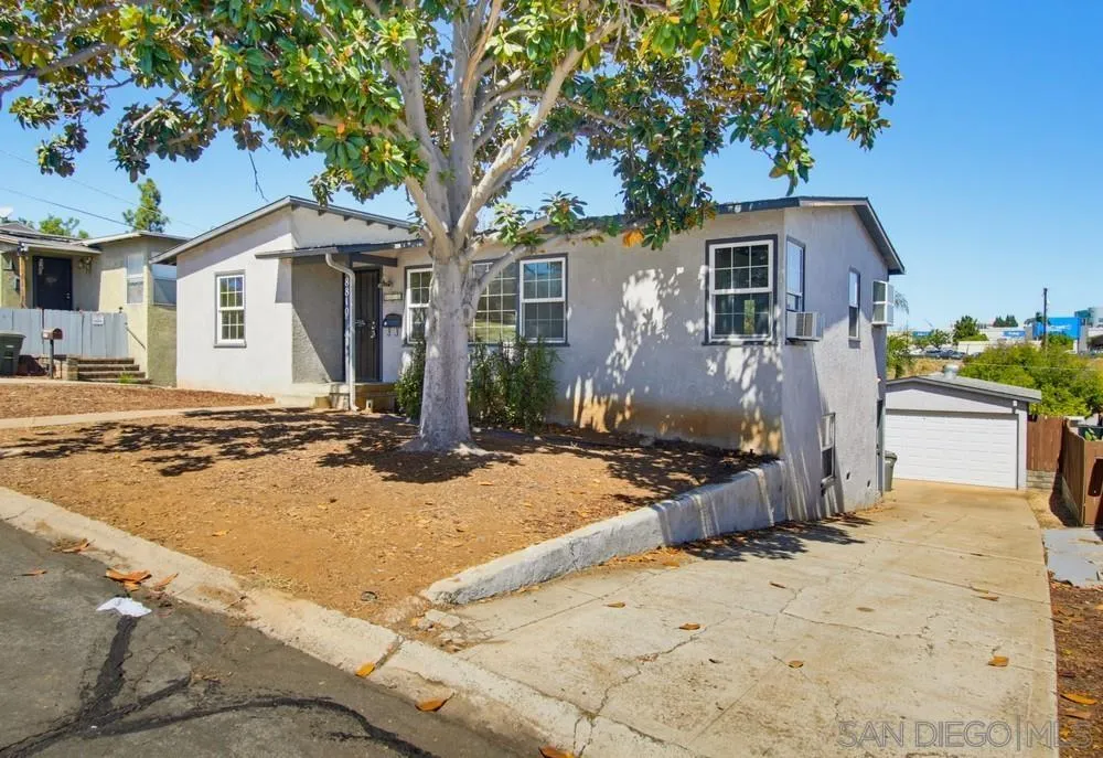 https://cdn.realtyfeed.com/cdn/127/260023359/06022e69566c82fb877bf51e7eeffef7.webp