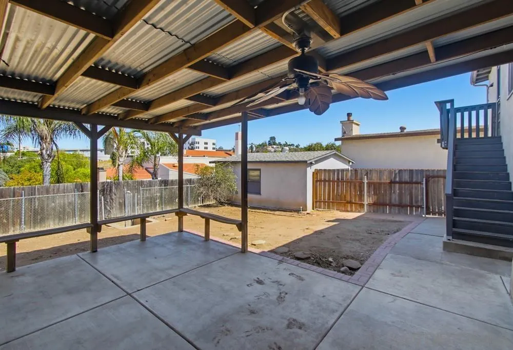 https://cdn.realtyfeed.com/cdn/127/260023359/412968cd7cbeeefab6c2935e58e16db7.webp