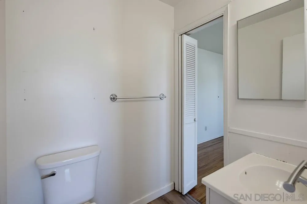 https://cdn.realtyfeed.com/cdn/127/260023359/4a929c25a8cee0f3366f168e51c3b8b3.webp
