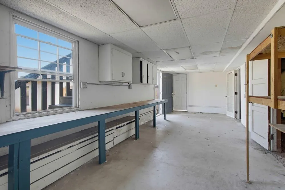 https://cdn.realtyfeed.com/cdn/127/260023359/8e347e833006e374facd9099af1d1bd7.webp