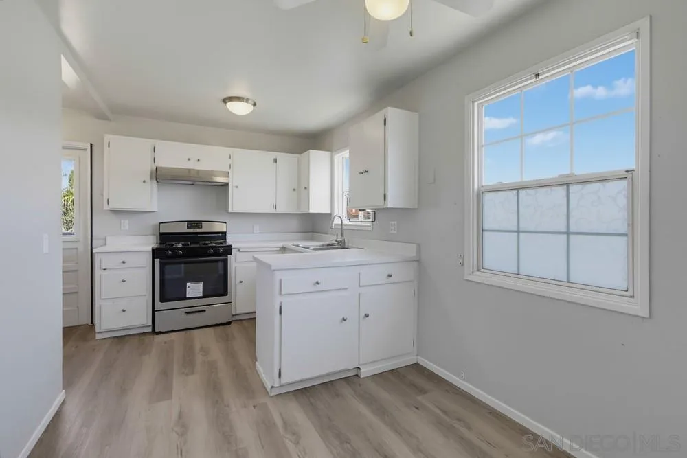 https://cdn.realtyfeed.com/cdn/127/260023359/a40c1a340684c0fcec21c3eb3fe21c28.webp