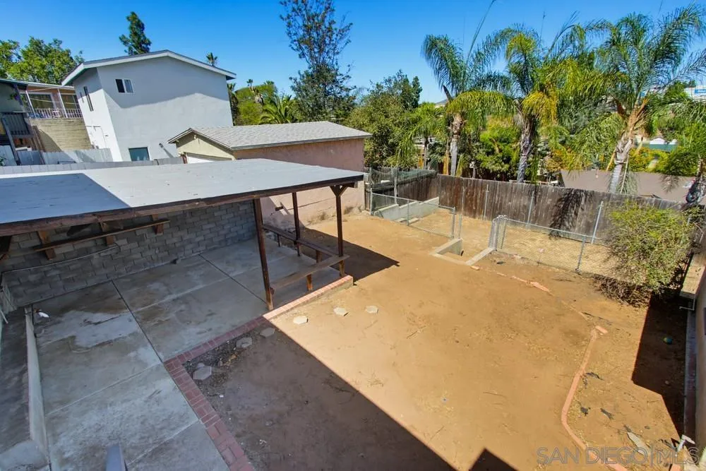 https://cdn.realtyfeed.com/cdn/127/260023359/f939afab8d24d7f9feeb0c874bedd74e.webp