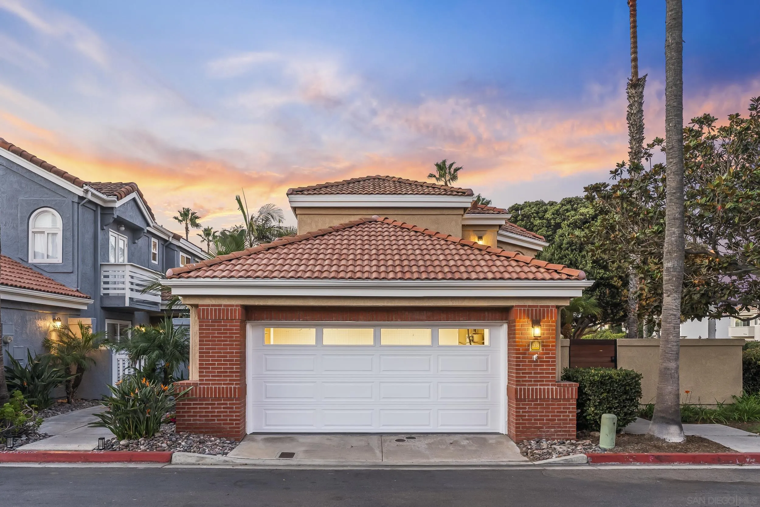 https://cdn.realtyfeed.com/cdn/127/260023361/0ea37b30601603186bcdbe8c0f5ae574.webp