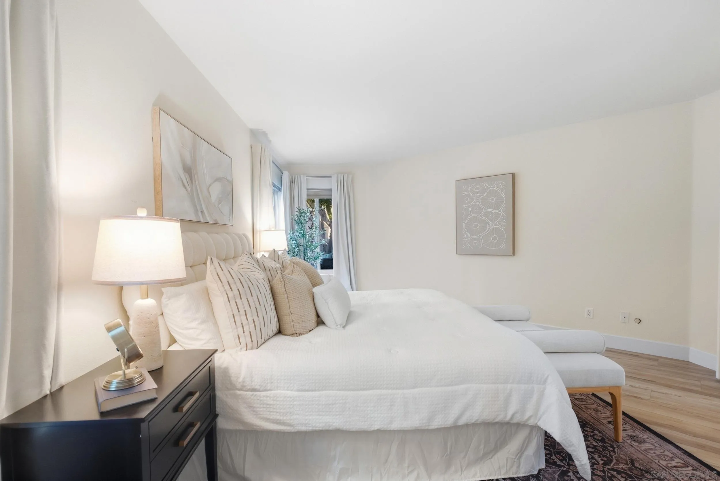 https://cdn.realtyfeed.com/cdn/127/260023361/17813a14729fdf6c4ede3661baf71ac2.webp