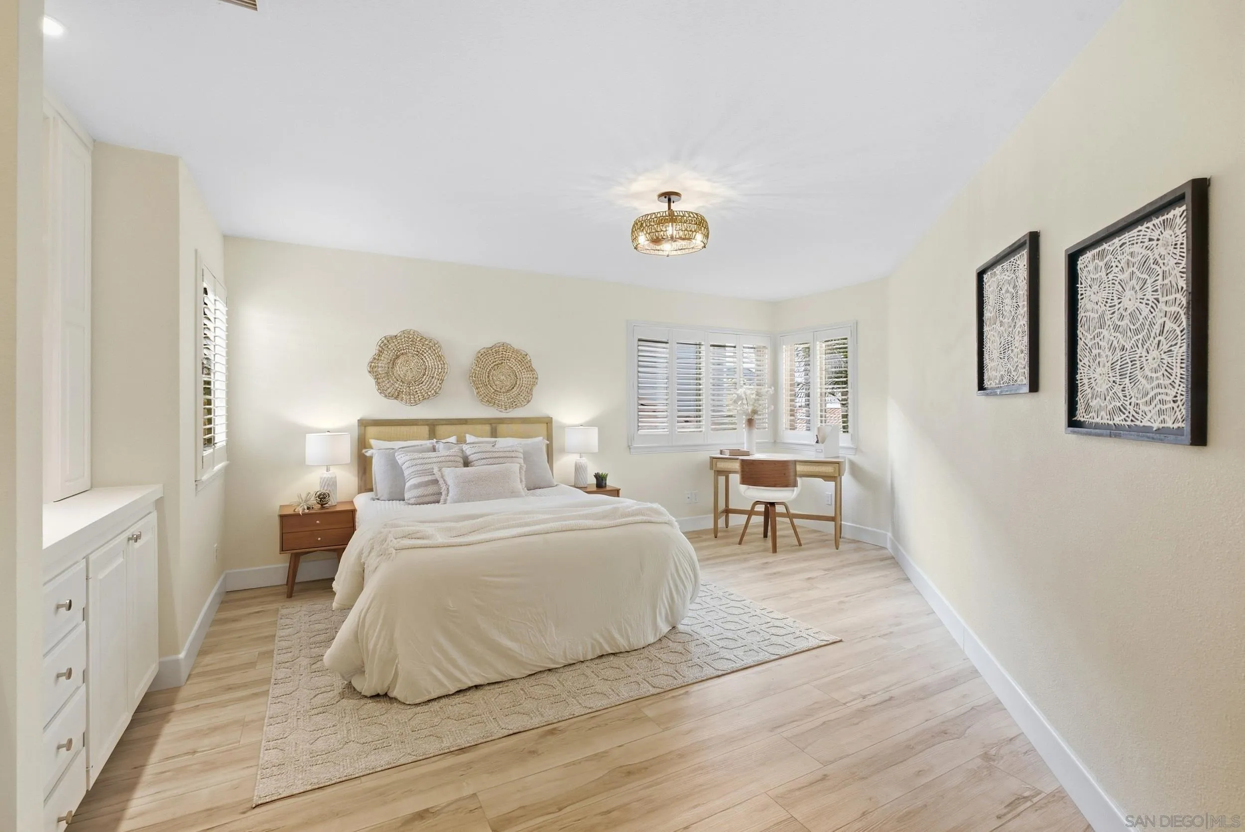 https://cdn.realtyfeed.com/cdn/127/260023361/64eb313bc2c8dc9ae6f994689df52e08.webp