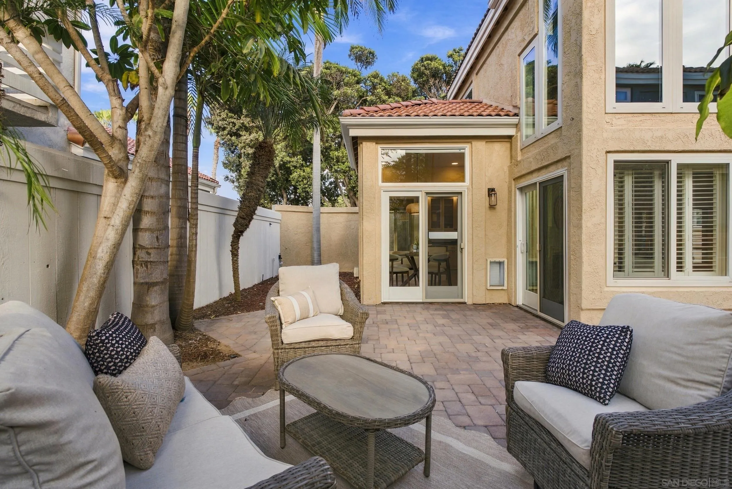 https://cdn.realtyfeed.com/cdn/127/260023361/69ef3546e582607e30183b954b43acb4.webp