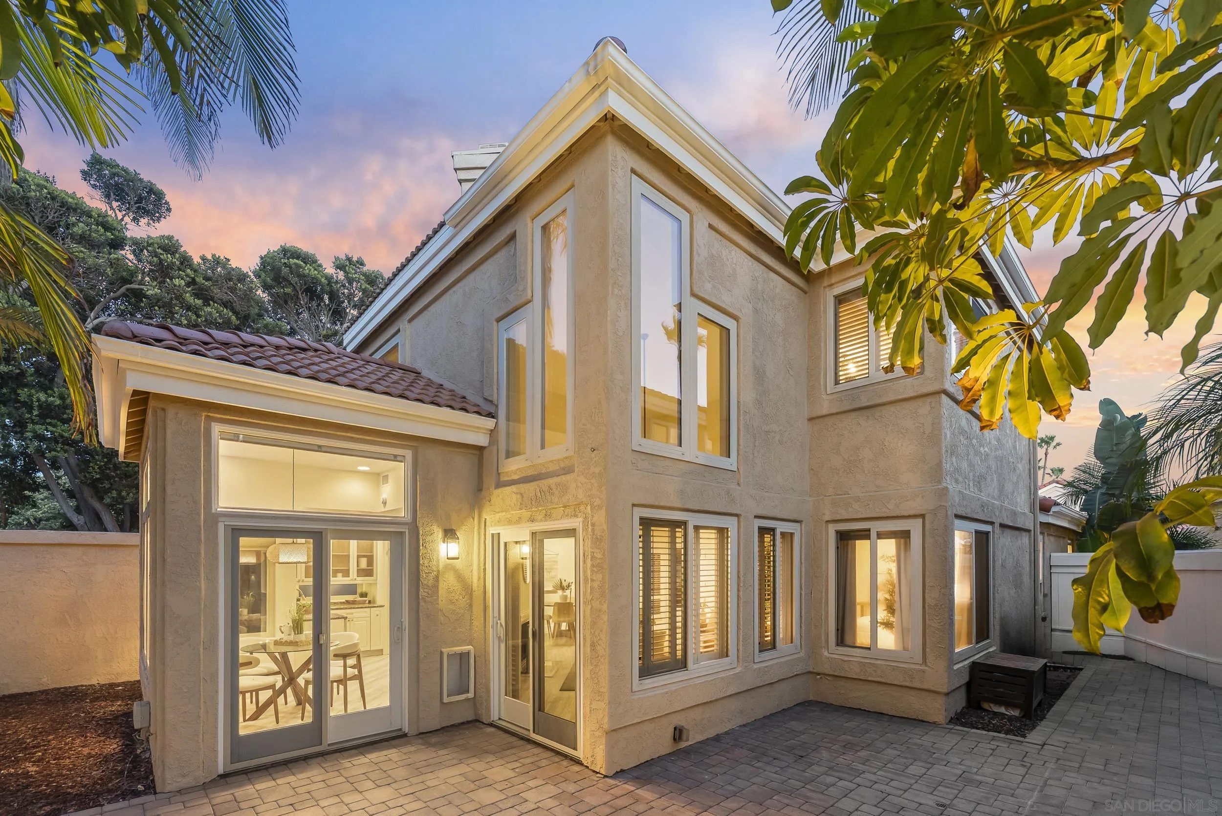 https://cdn.realtyfeed.com/cdn/127/260023361/8ecf860a4dc73dd67f360d0d3f2b7021.webp