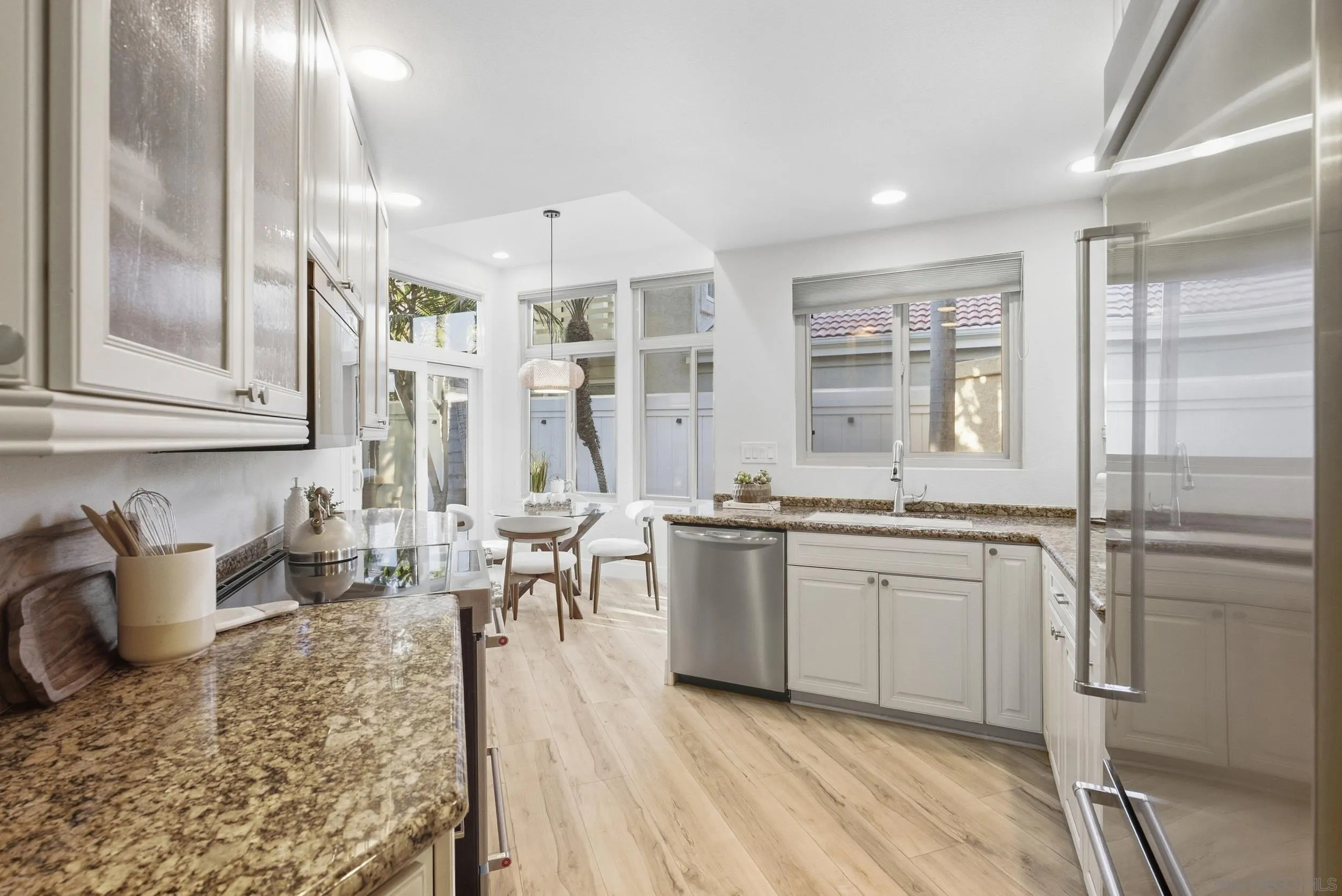 https://cdn.realtyfeed.com/cdn/127/260023361/a4fec9e25b34bab82f70f30650c031da.webp