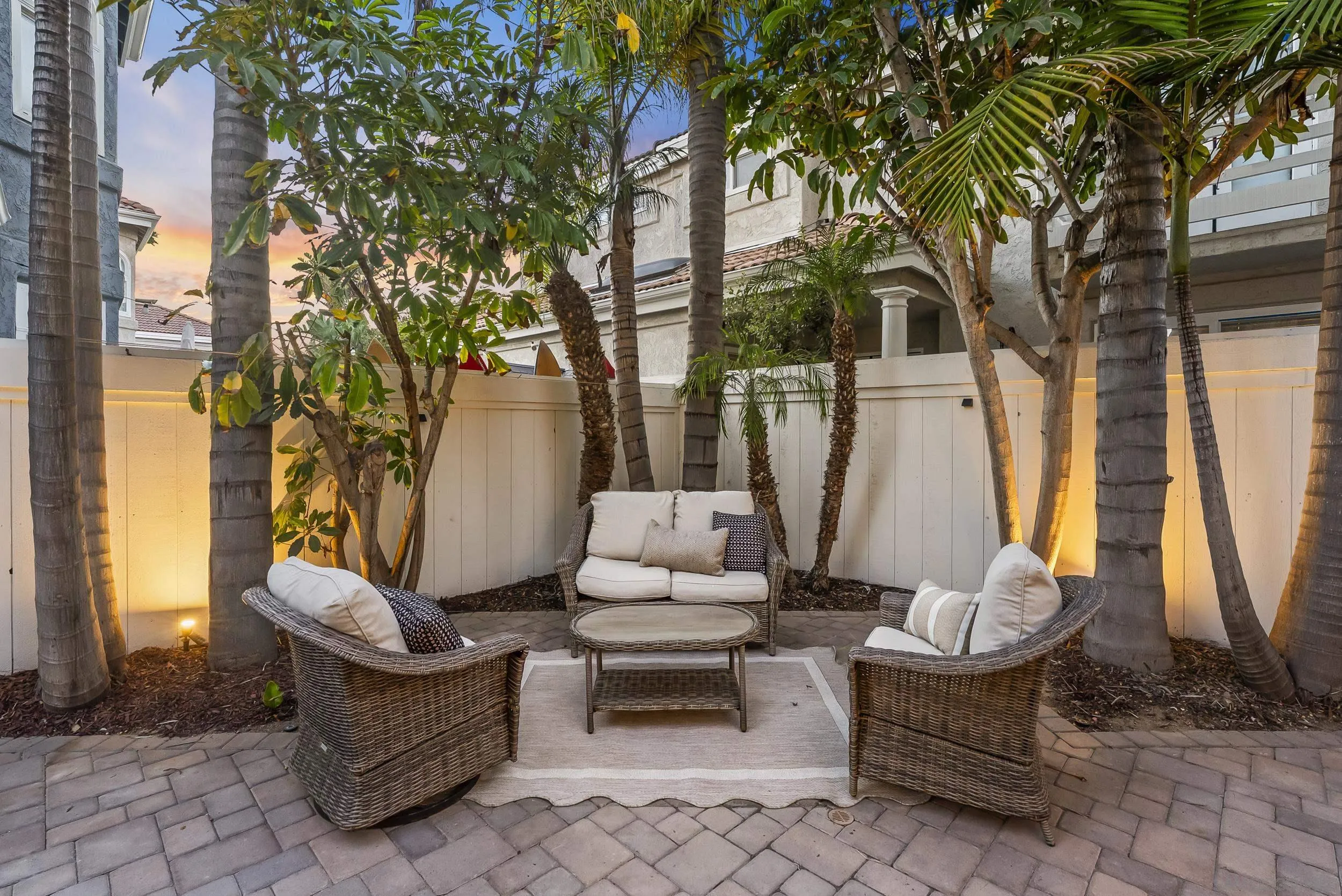 https://cdn.realtyfeed.com/cdn/127/260023361/f21e90972e00522a570676a3d8298238.webp