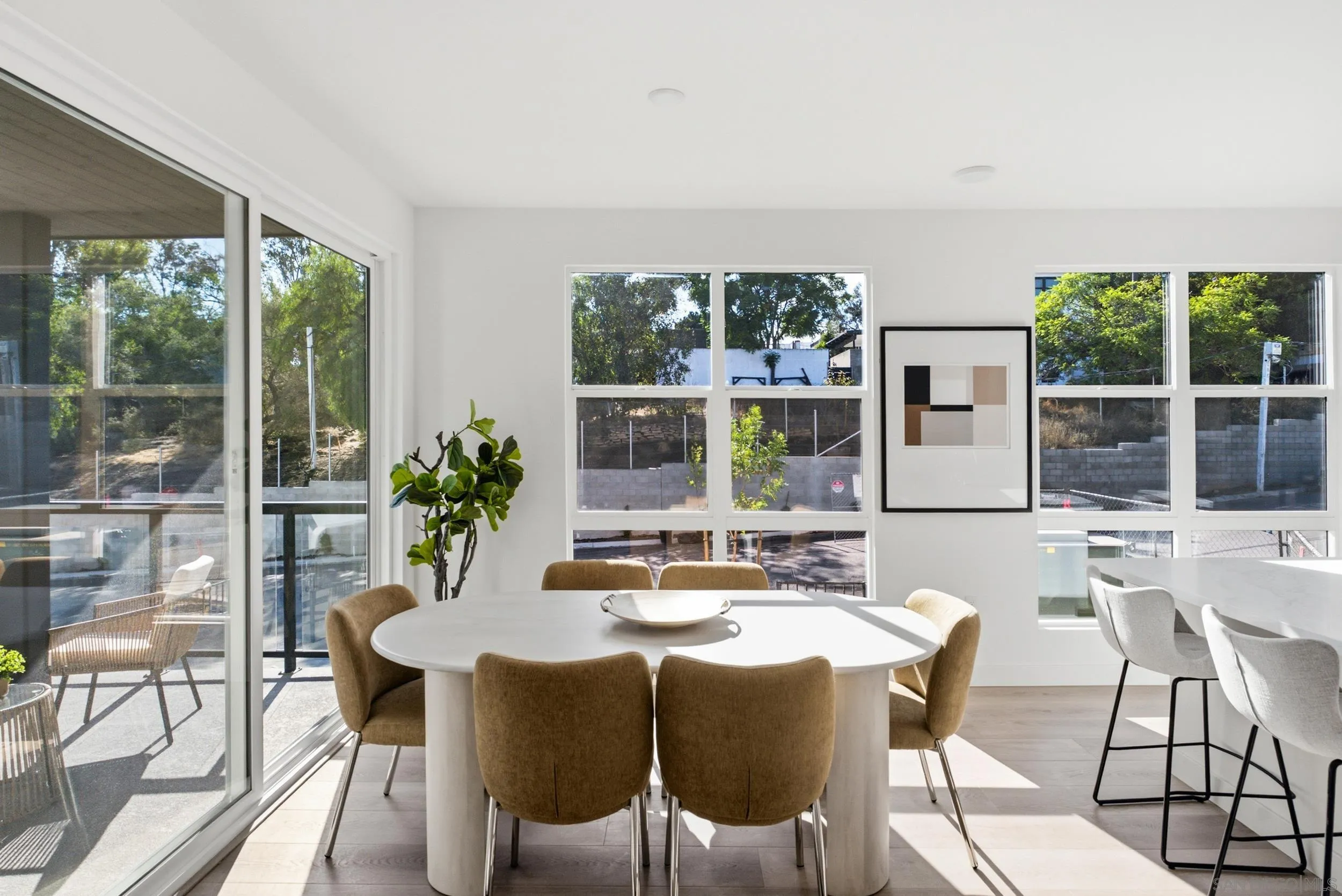 https://cdn.realtyfeed.com/cdn/127/260023363/4413e8bbb7925319541f4a698c23c352.webp