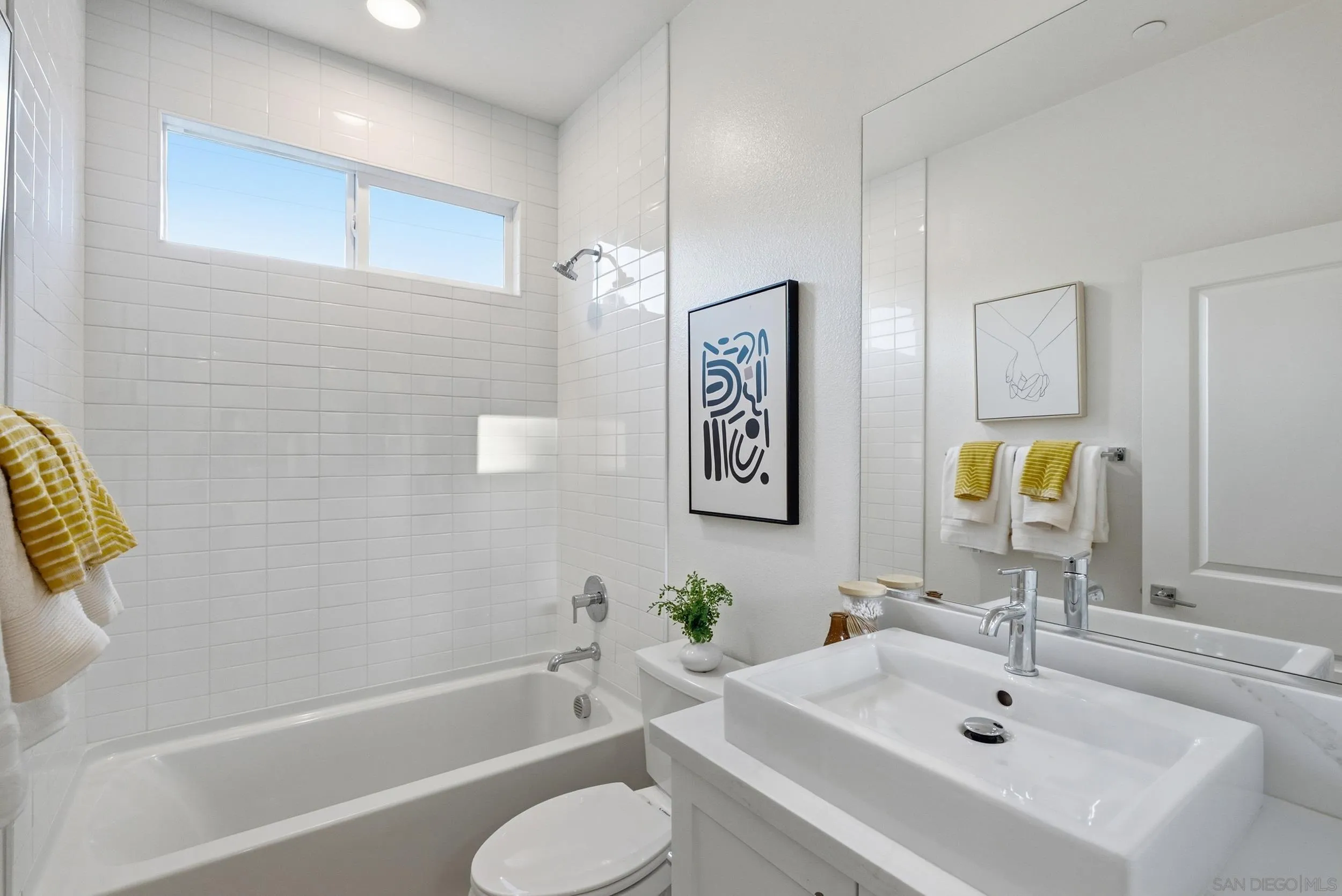 https://cdn.realtyfeed.com/cdn/127/260023363/56e1c6fa0d18a7f513d32e6198273b49.webp