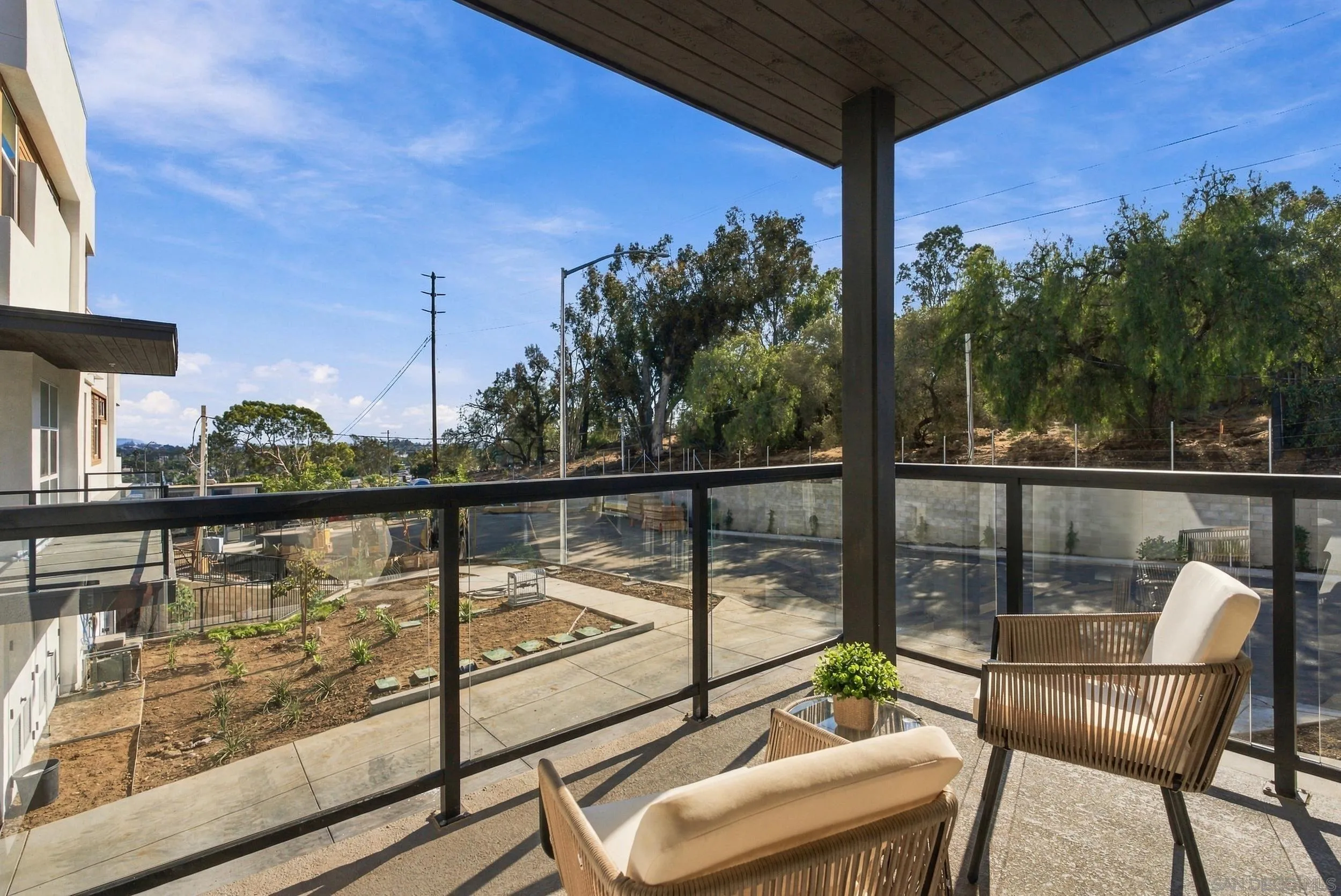 https://cdn.realtyfeed.com/cdn/127/260023363/5dabce610829450d79dced947e575a30.webp