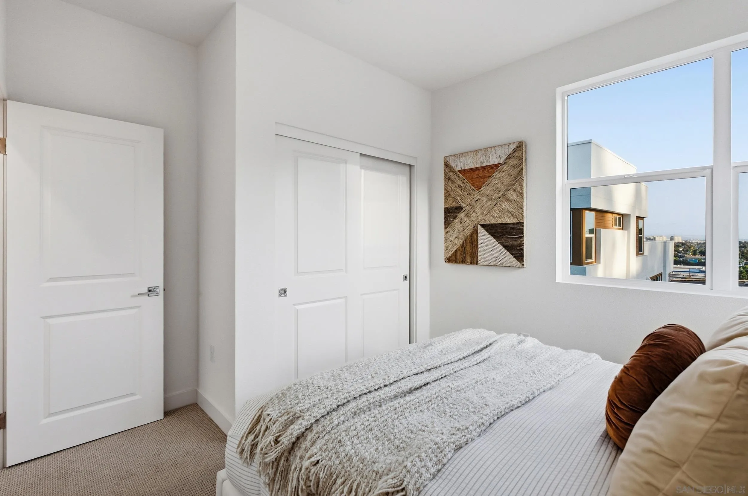 https://cdn.realtyfeed.com/cdn/127/260023363/6c144fa23d223fabddf51859f03c7a29.webp