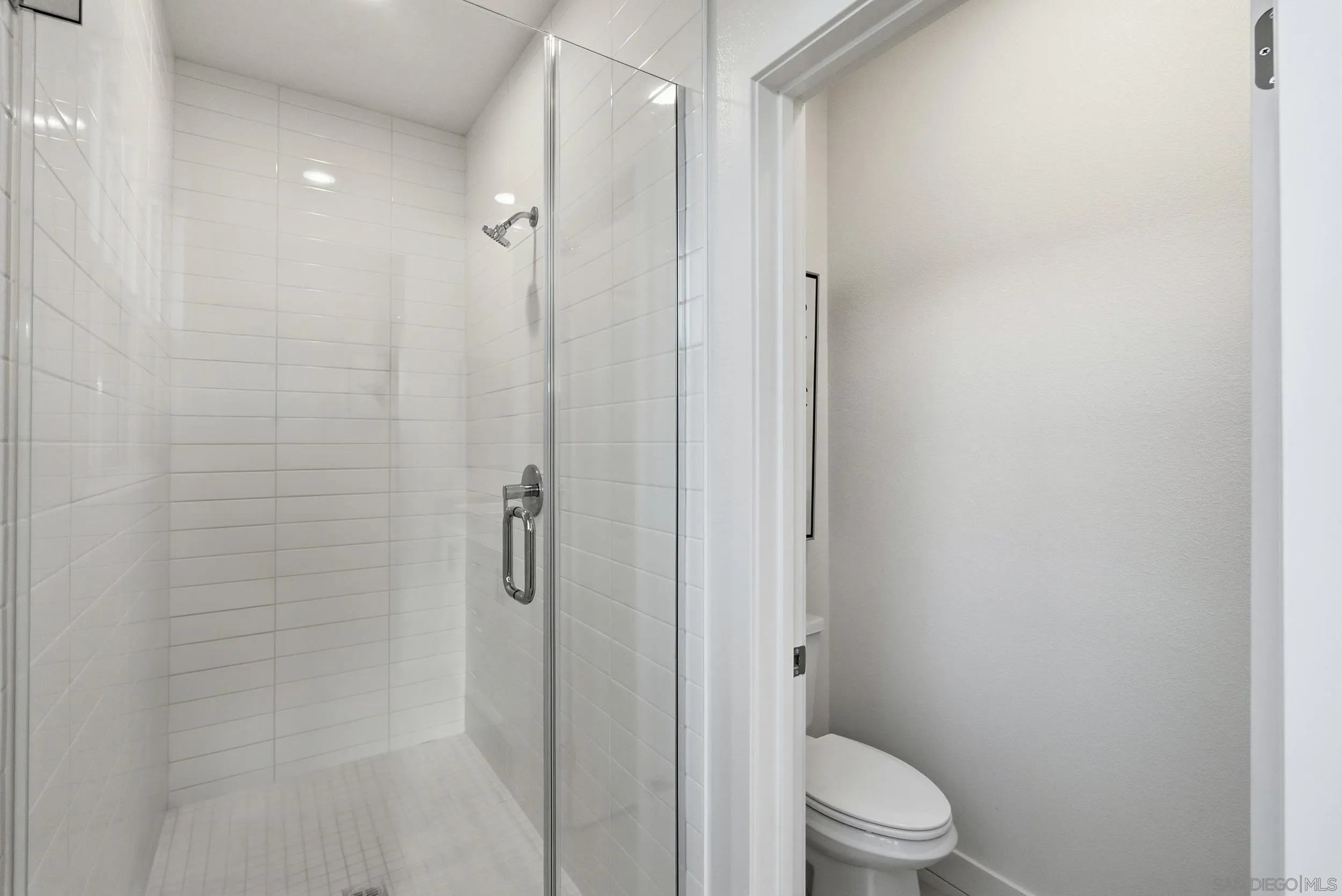 https://cdn.realtyfeed.com/cdn/127/260023363/9adebbe294e0880cf483761c758584aa.webp
