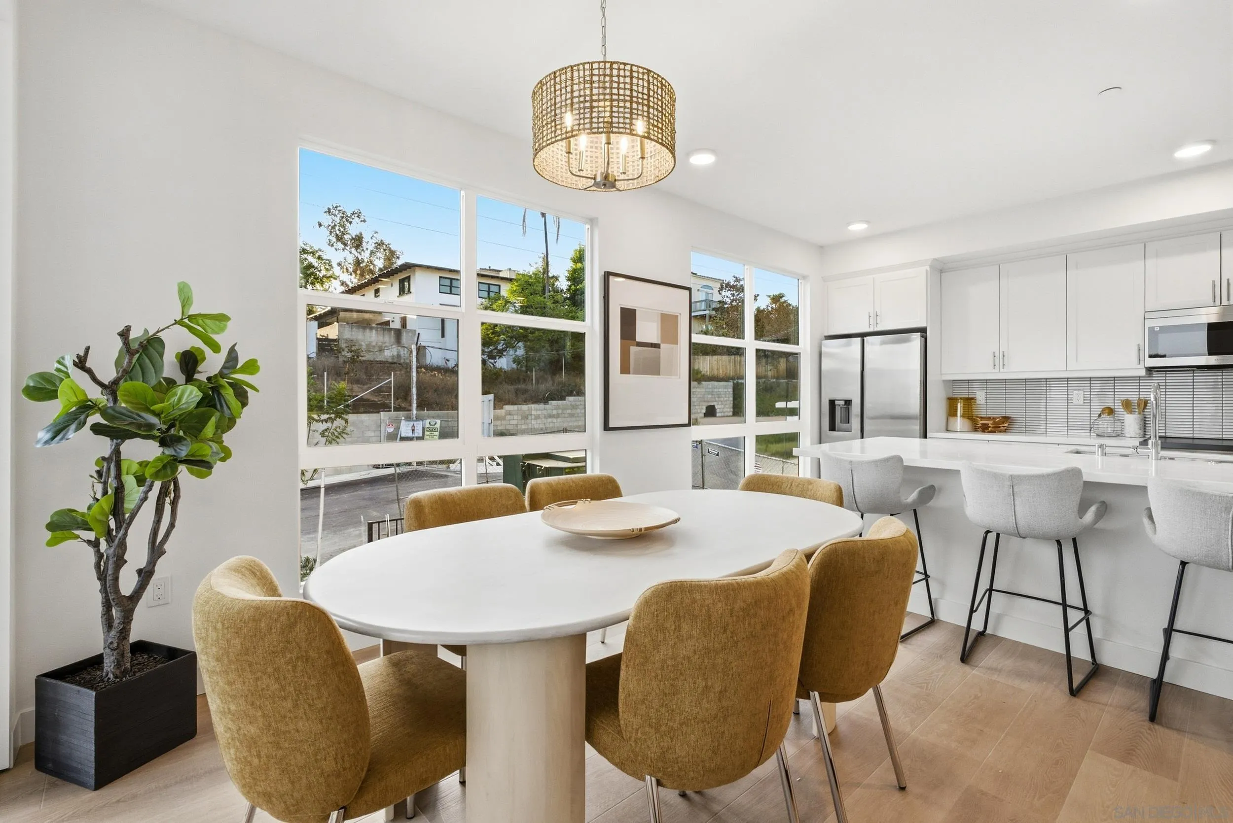 https://cdn.realtyfeed.com/cdn/127/260023363/e647ba5c2a5cdcf48b976edd85b8906c.webp