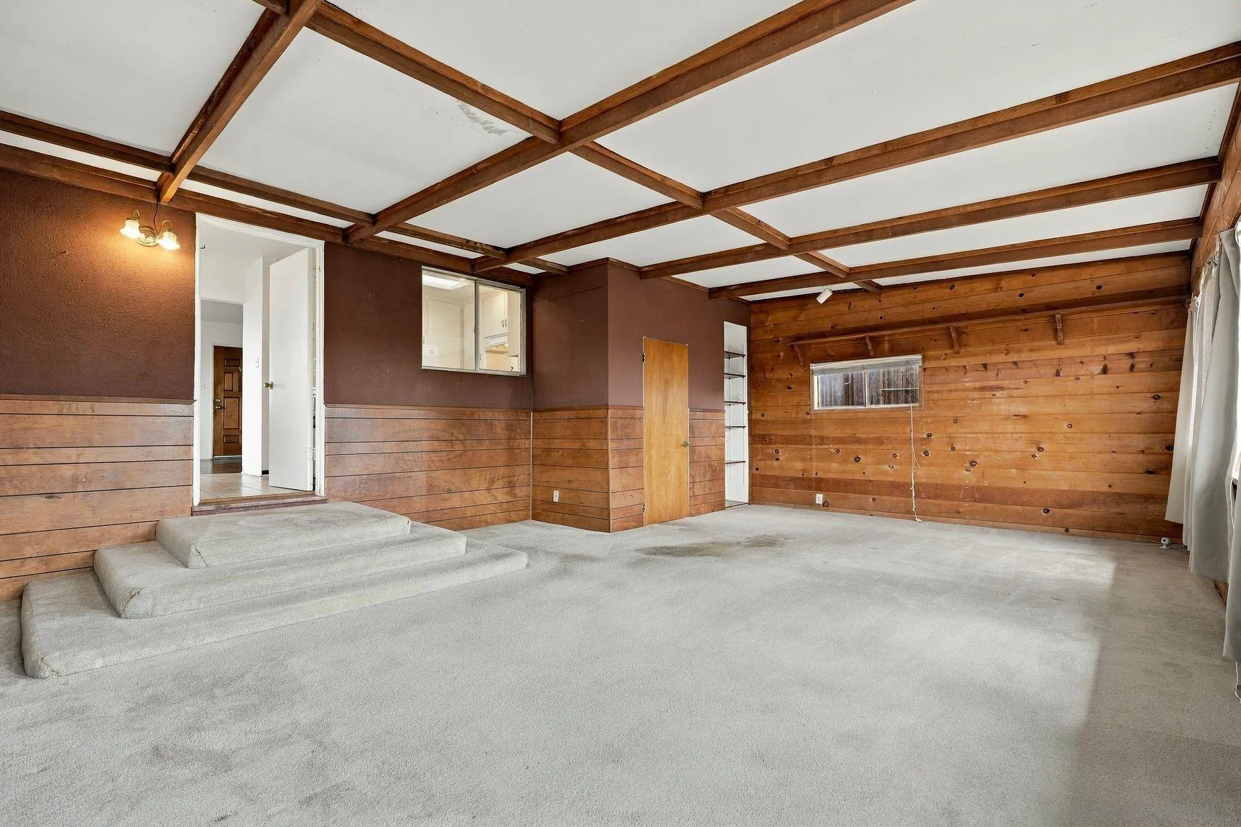https://cdn.realtyfeed.com/cdn/127/260023364/7c74173590e6843e1948920a17a0f904.webp