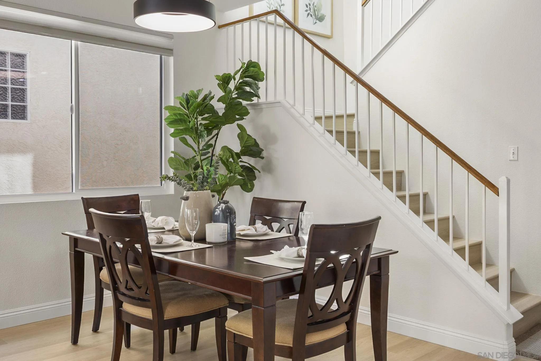 https://cdn.realtyfeed.com/cdn/127/260023367/320eed79425b546865e310a44c0b2c14.webp