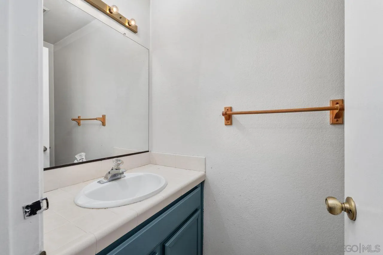 https://cdn.realtyfeed.com/cdn/127/260023368/6a5342e20c0bbd54211ed60895cb0b86.webp