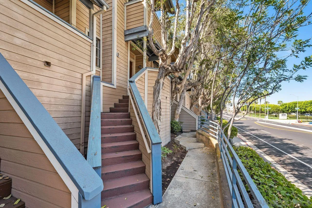 9250 Towne Centre Drive Unit 6, San Diego, CA 92121 - Photo 3 of 40, San Diego, CA