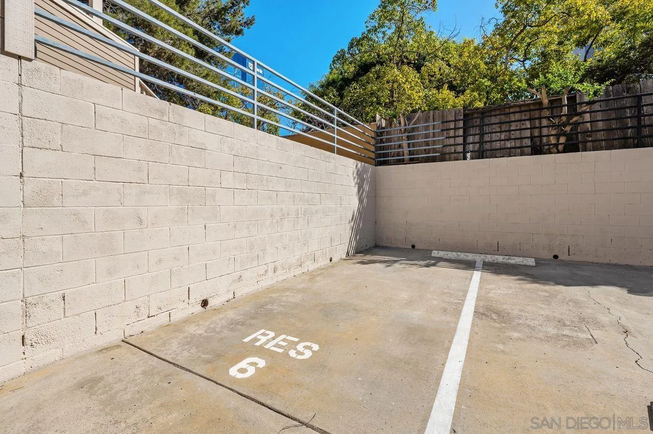 https://cdn.realtyfeed.com/cdn/127/260023368/b5dbc8e1449ef79c8fd59abe3f2bdc28.webp