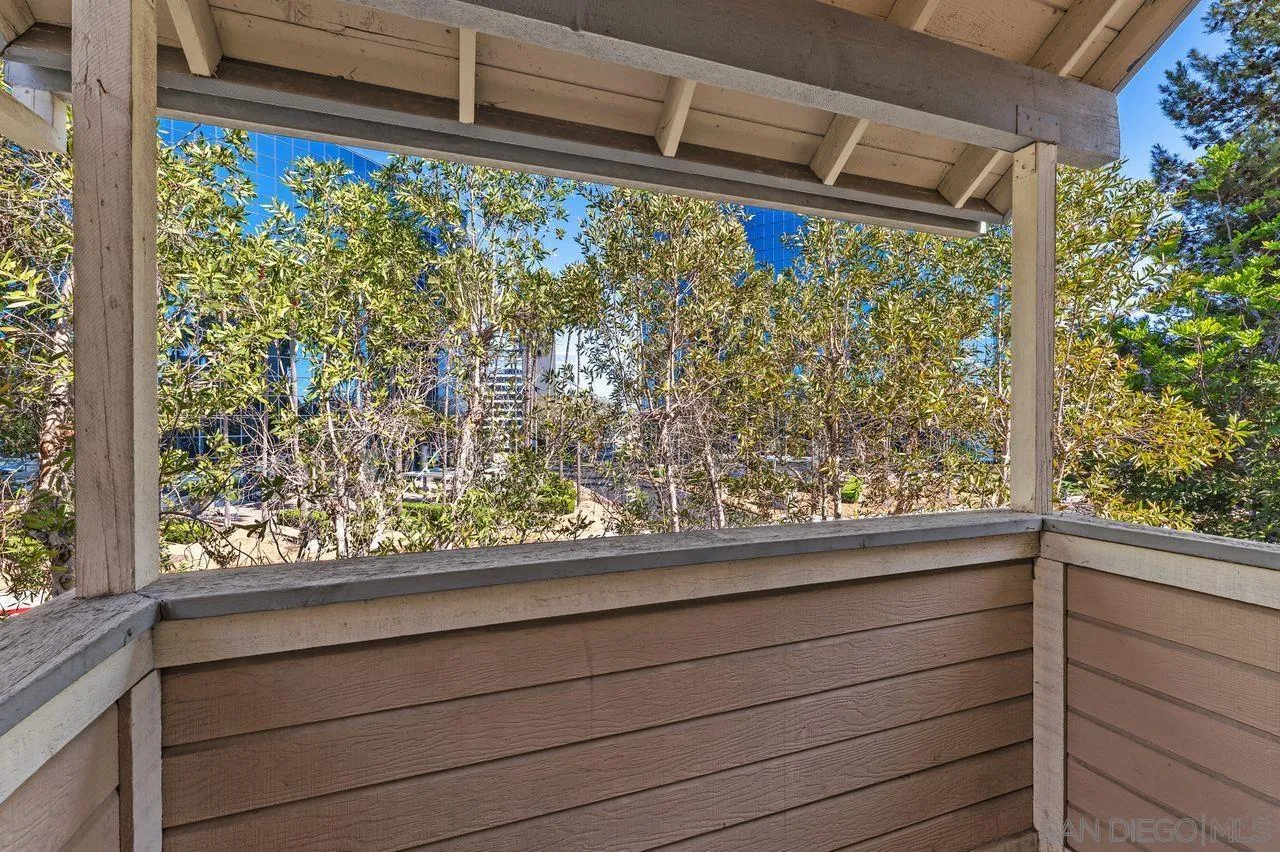 https://cdn.realtyfeed.com/cdn/127/260023368/b6c3339a01f56acced84570037679e0a.webp