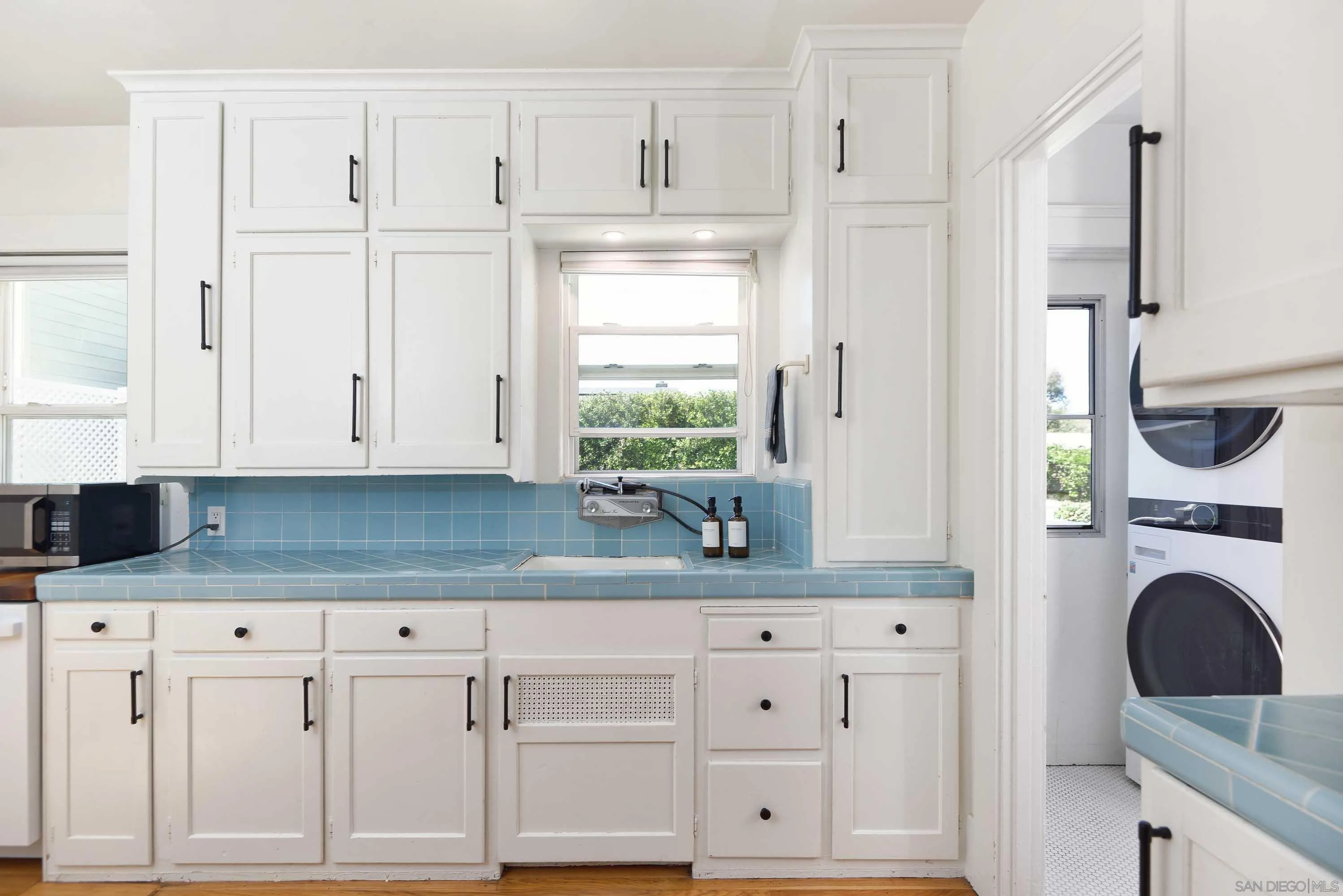 https://cdn.realtyfeed.com/cdn/127/260023371/d2a252b312b1a284b5314a1271a6347f.webp