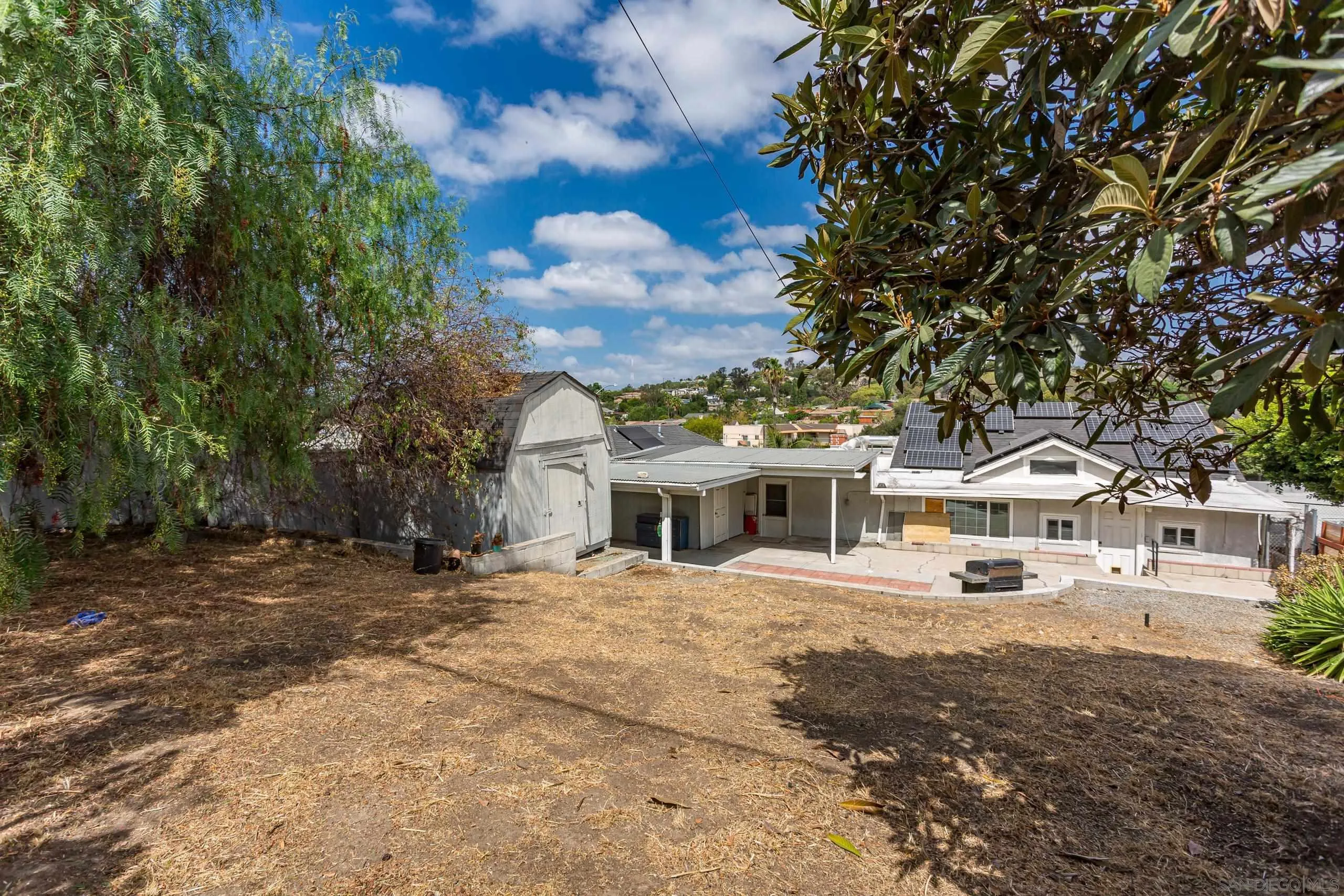 https://cdn.realtyfeed.com/cdn/127/260023376/da5e123250d6853251b12004de015d0e.webp