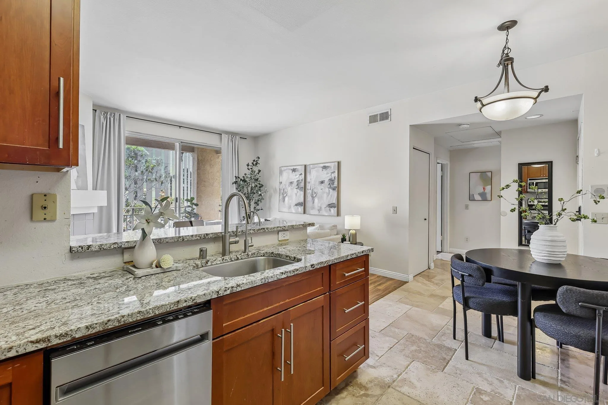 2020 Camino De La Reina #2302, San Diego, CA 92108, photo 10