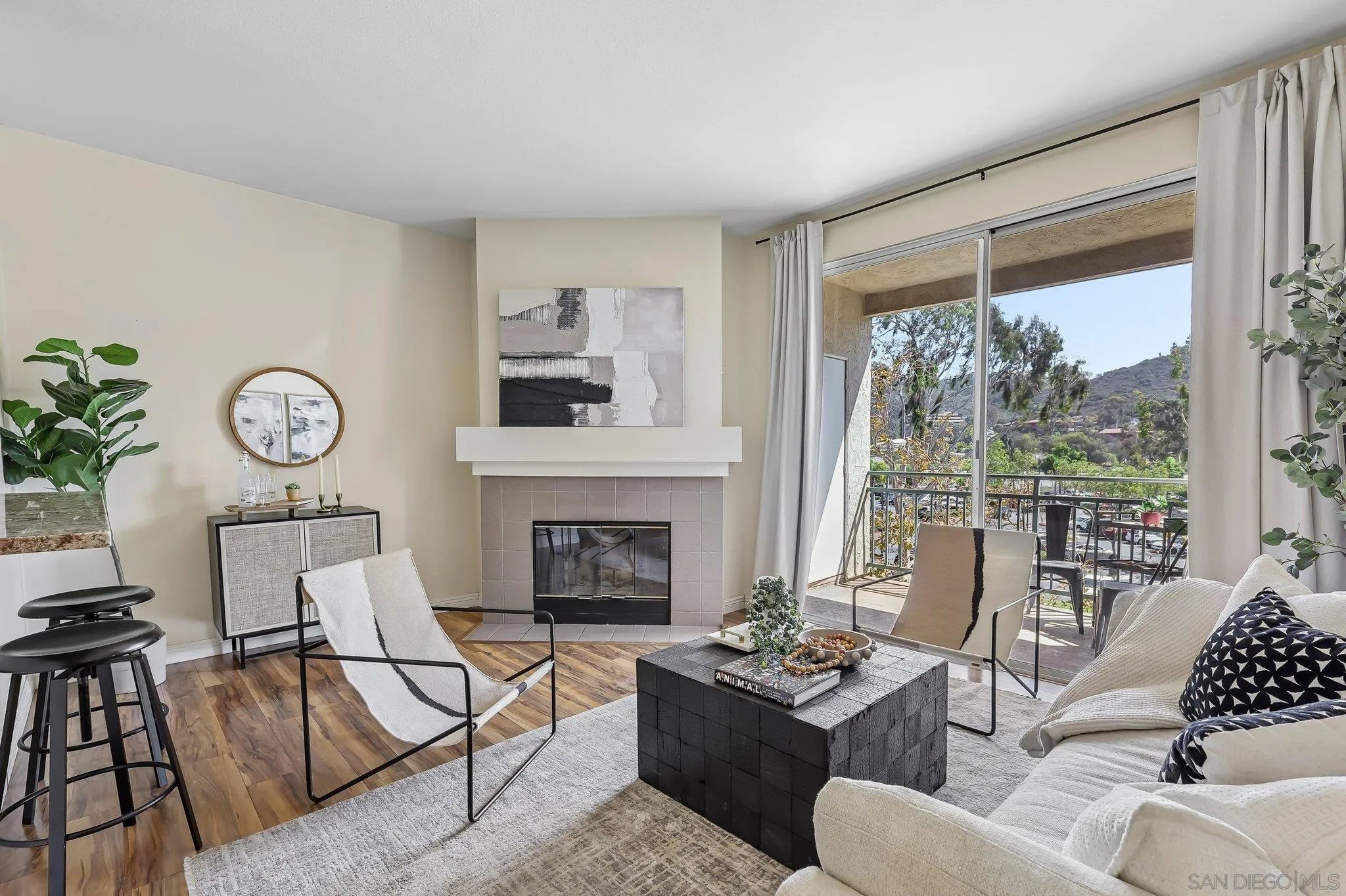 2020 Camino De La Reina Unit 2302, San Diego, CA 92108 - Main photo, San Diego, CA