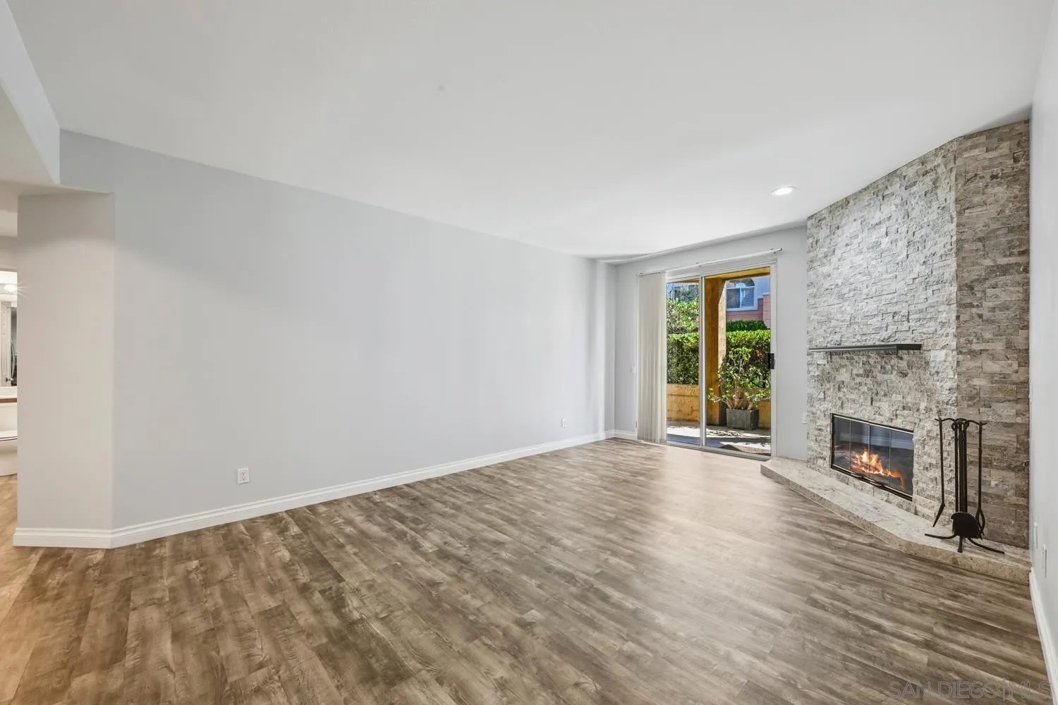 580 Camino De La Reina Unit 120, San Diego, CA 92108 - Photo 4 of 36, San Diego, CA