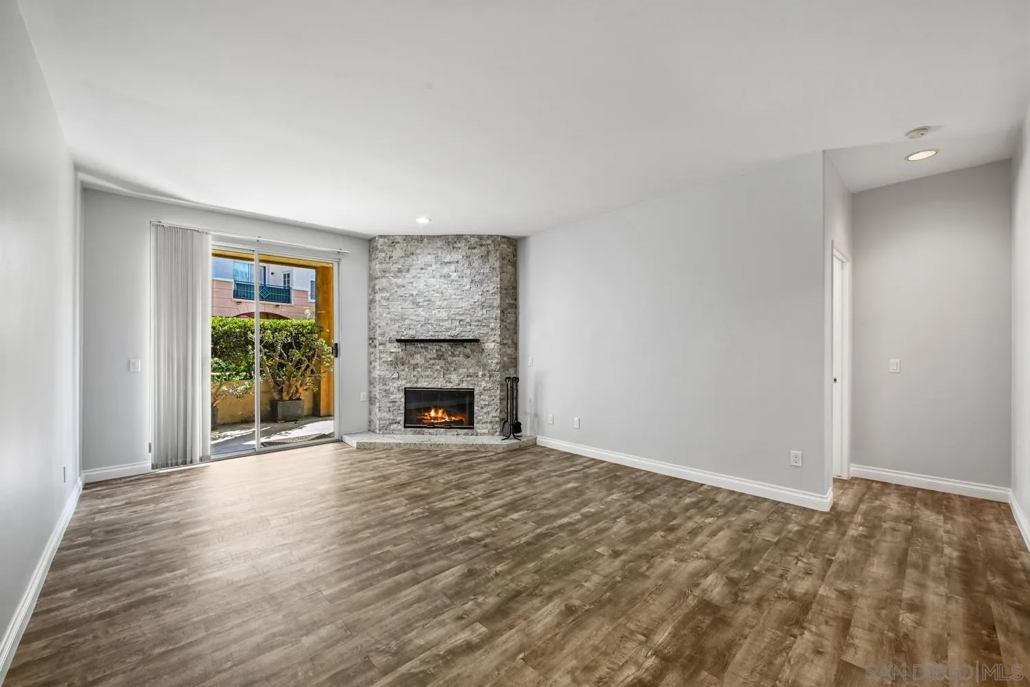 https://cdn.realtyfeed.com/cdn/127/260023379/7db4ee509a78ac5ac65429b33d3f2321.webp
