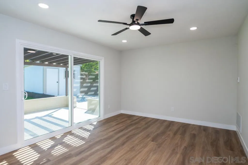 https://cdn.realtyfeed.com/cdn/127/260023382/4e1ff2c83ad850b72493f52a4542ca35.webp