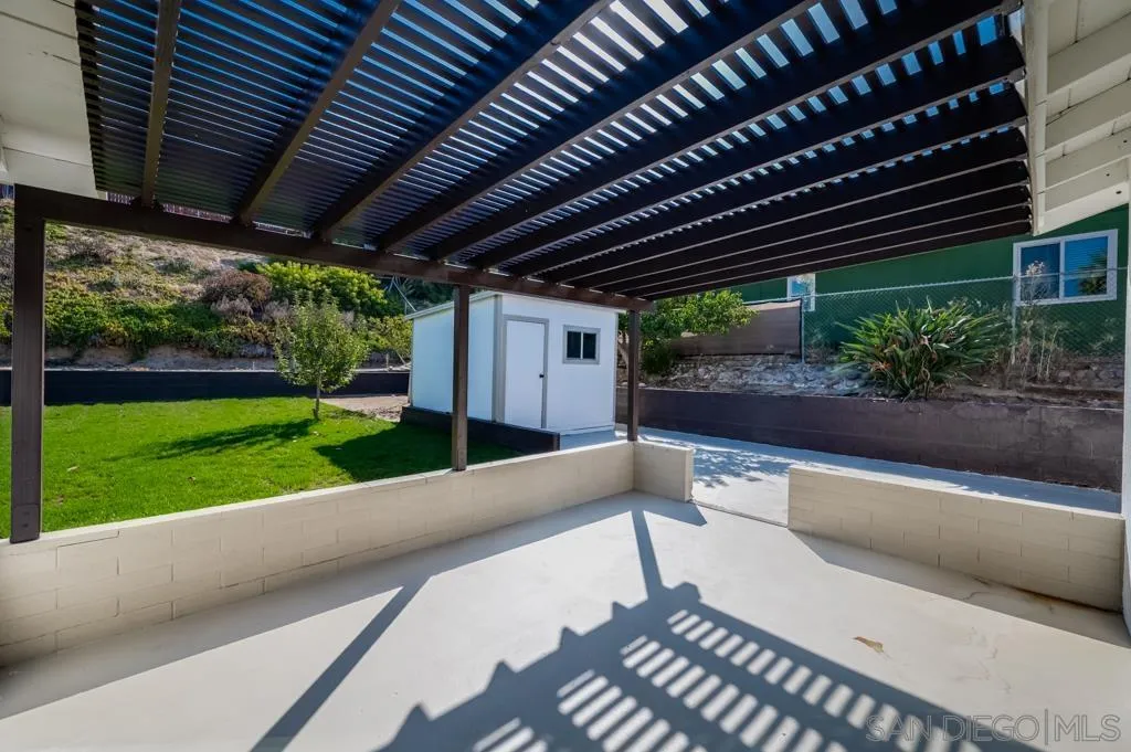 https://cdn.realtyfeed.com/cdn/127/260023382/79fe22a91d72d6596a1726a26e13ccc0.webp