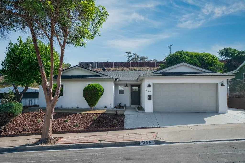 209 Meadowbrook Dr, San Diego, CA 92114 - Main photo, San Diego, CA