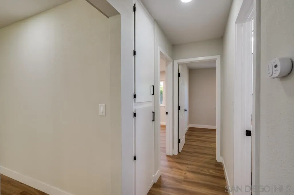 https://cdn.realtyfeed.com/cdn/127/260023382/d4f92d8e480cdc6d78a02022be0ff02d.webp