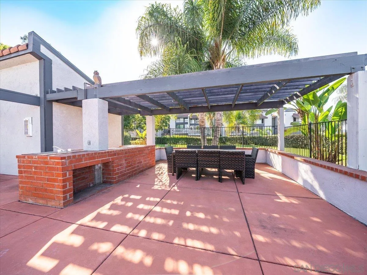 https://cdn.realtyfeed.com/cdn/127/260023383/608d130a018ff50be4d66549b7e25c89.webp