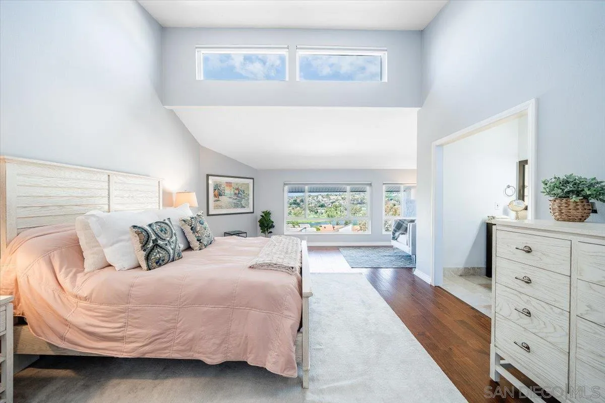 https://cdn.realtyfeed.com/cdn/127/260023383/c21859f5d4a1020139f3e3a47217d5cb.webp