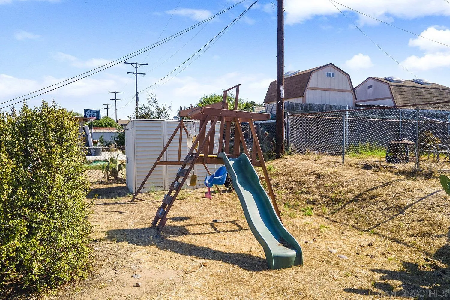 https://cdn.realtyfeed.com/cdn/127/260023385/19a3cca880aa148d83a13e712c301855.webp