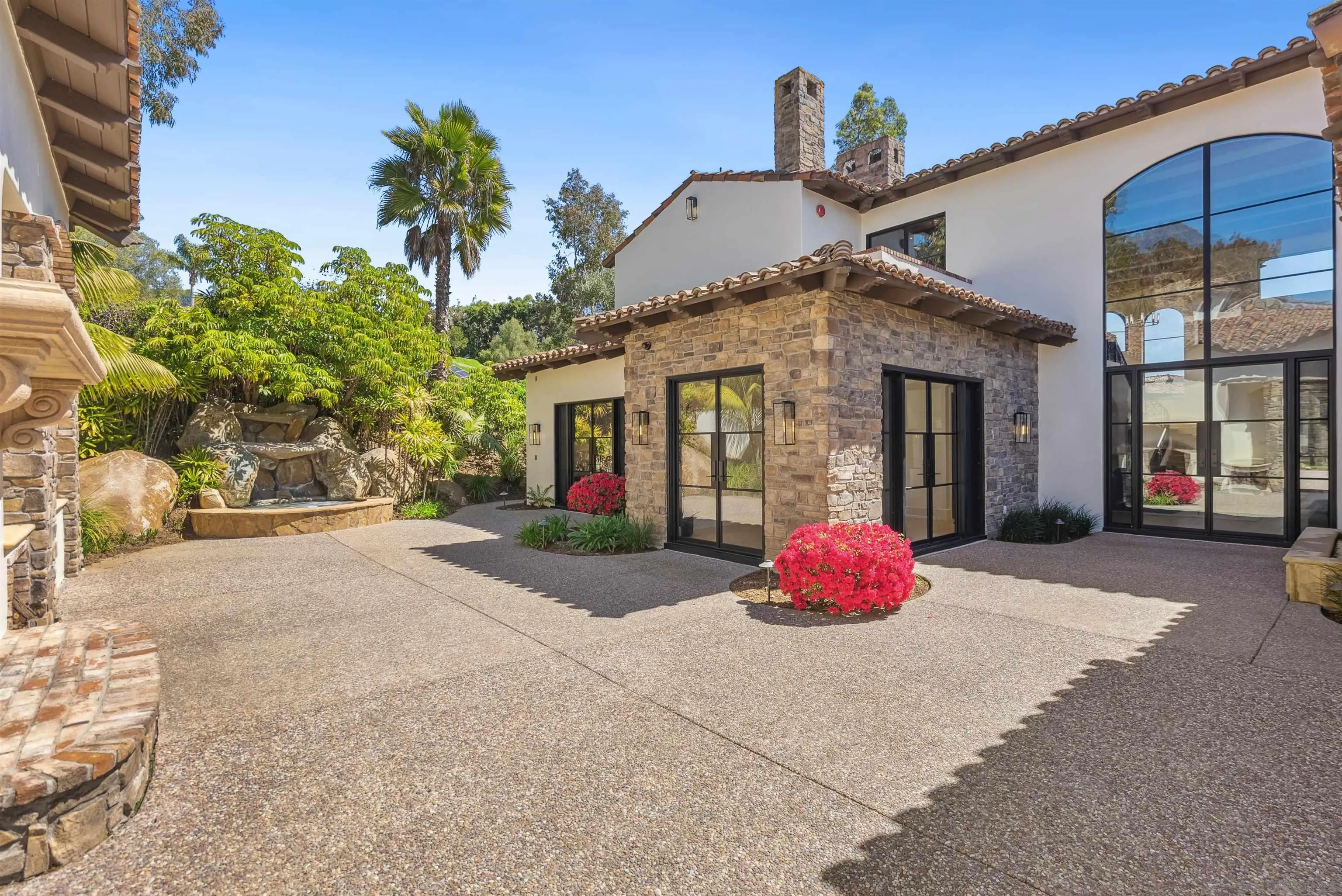 https://cdn.realtyfeed.com/cdn/127/260023387/222c2313a24693d7593f274d58777a9f.webp