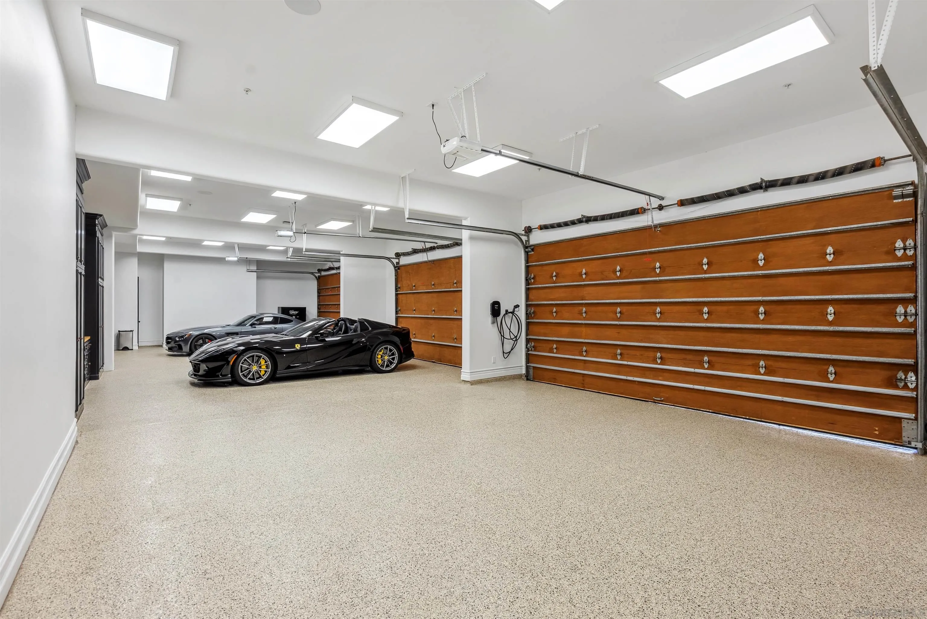 https://cdn.realtyfeed.com/cdn/127/260023387/3497c252bd5de4883fc02b296cb47638.webp