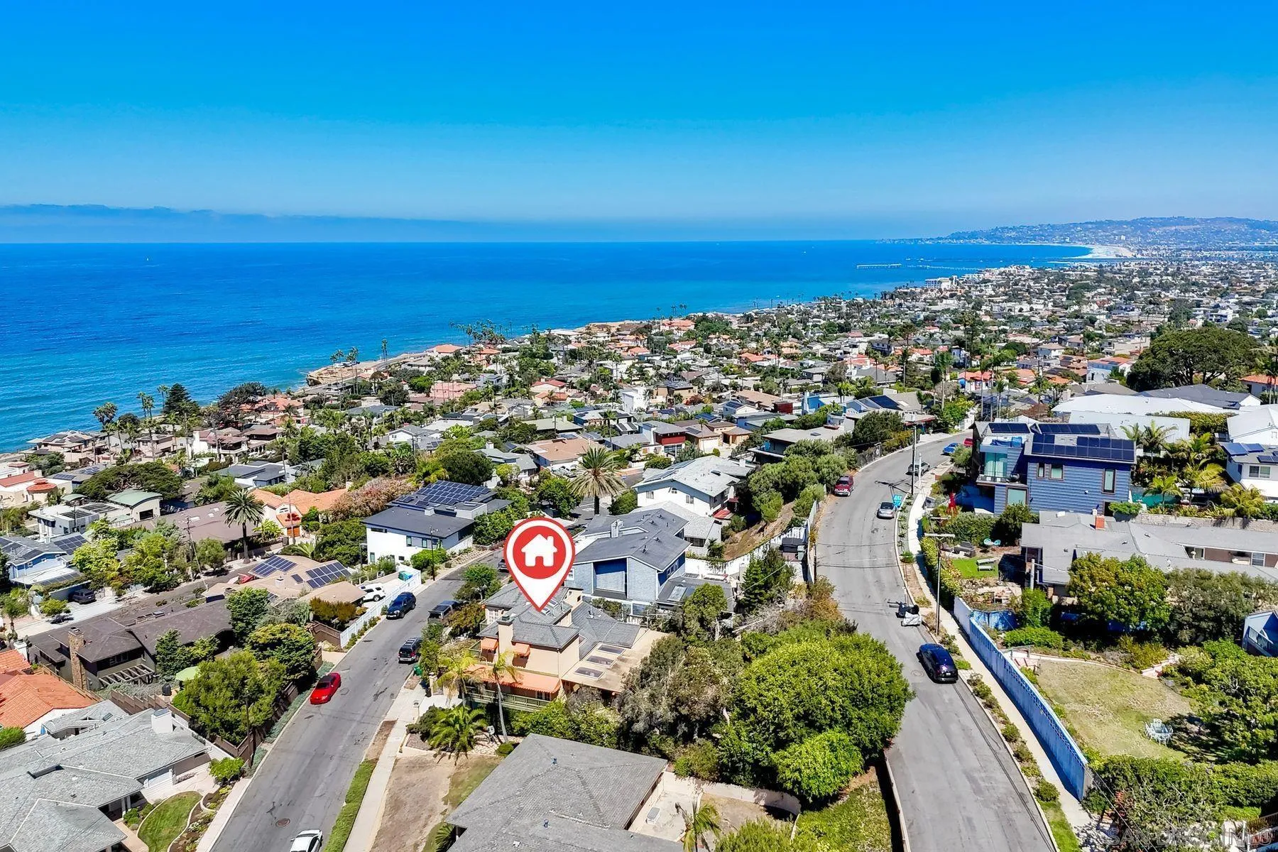 https://cdn.realtyfeed.com/cdn/127/260023390/74dc9c6b63a9cd9d80a429bef2b4a286.webp