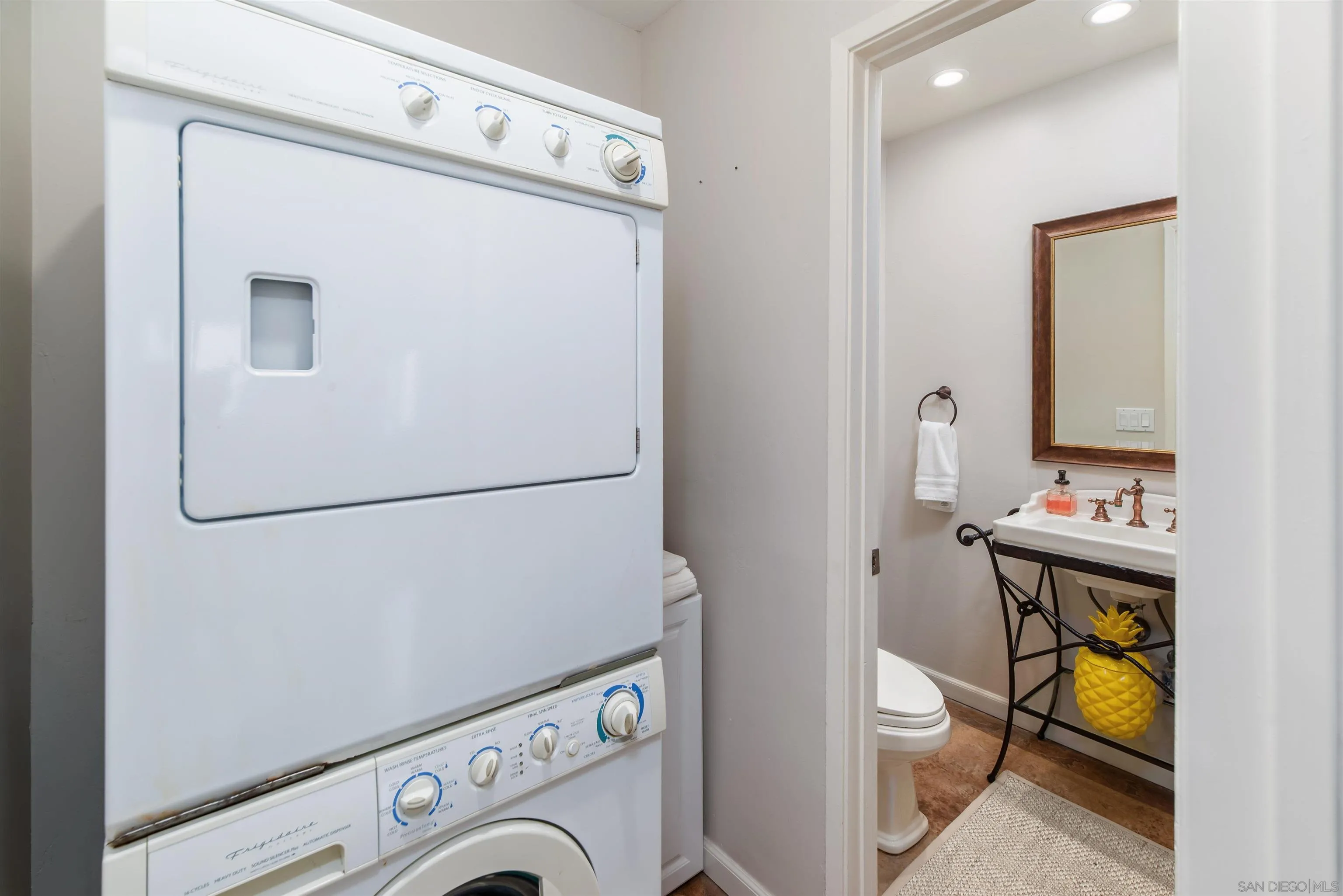 https://cdn.realtyfeed.com/cdn/127/260023394/1440e6e3e5e91120af924be25fde7755.webp